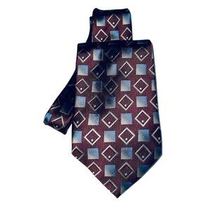 Courage Cranberry Handmade Geometric Silk
Tie 58"